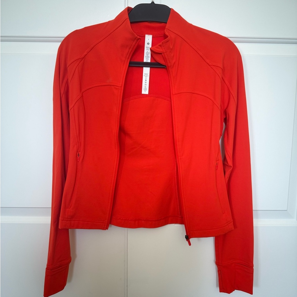 Lululemon Nulu Cropped Define Jacket